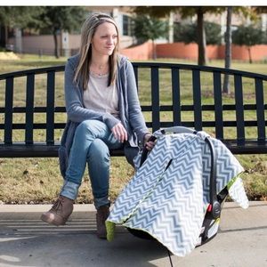 Kids n Such carseat cover Damaisk Print